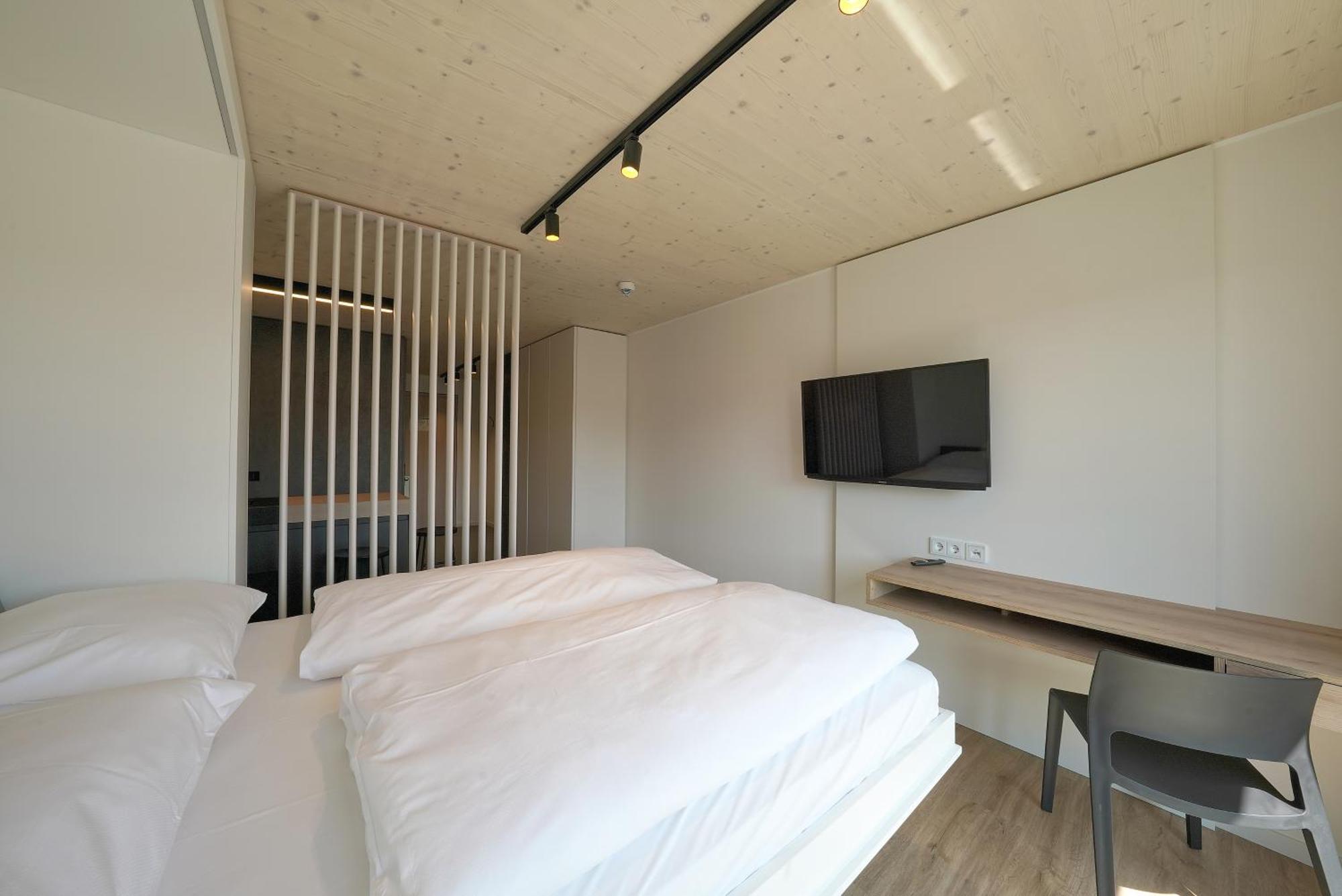 Timber One Boardinghouse Dorfen Aparthotel Ngoại thất bức ảnh