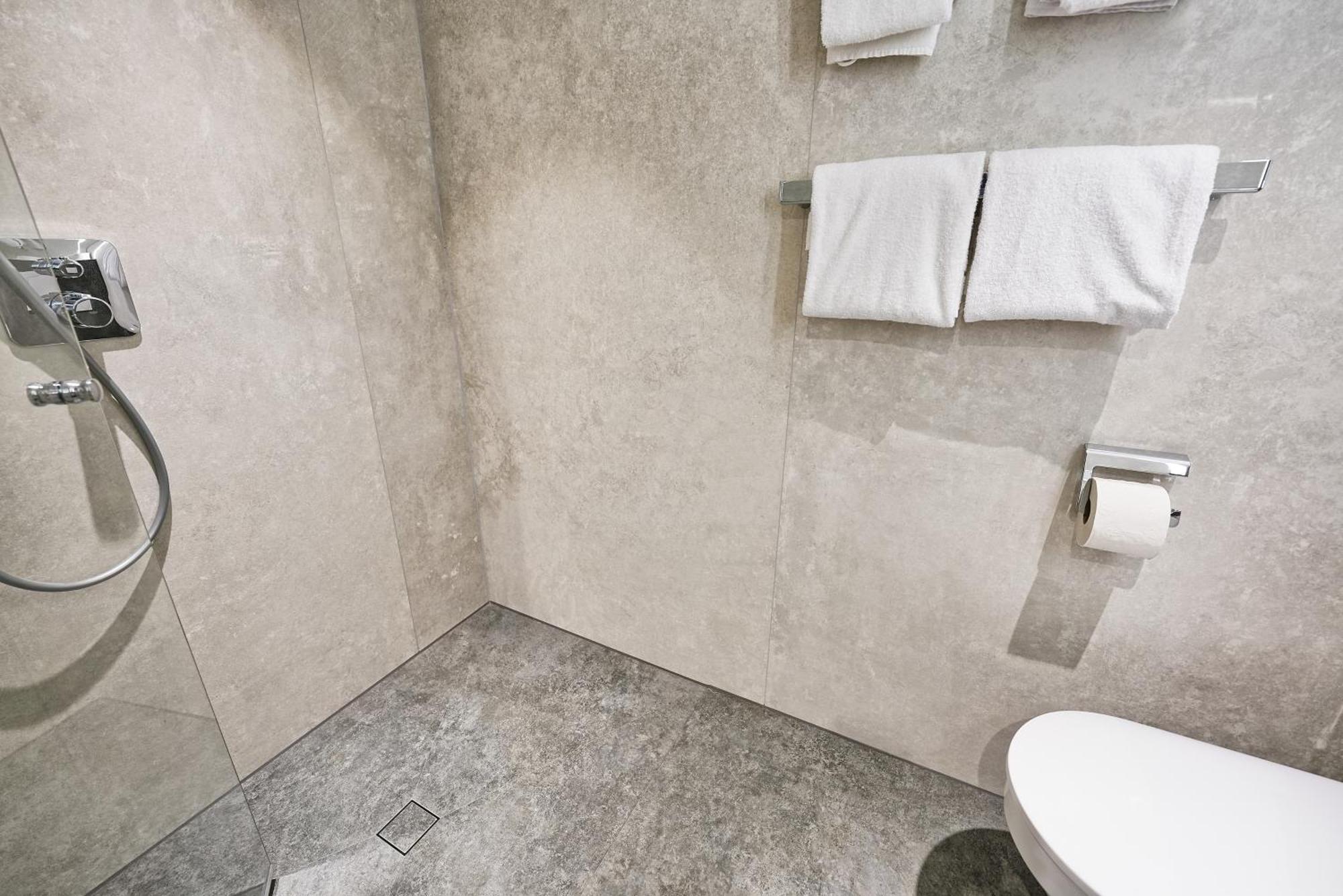 Timber One Boardinghouse Dorfen Aparthotel Ngoại thất bức ảnh